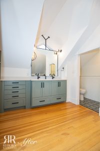 Sunnyside - Bathroom and Ensuite Remodel